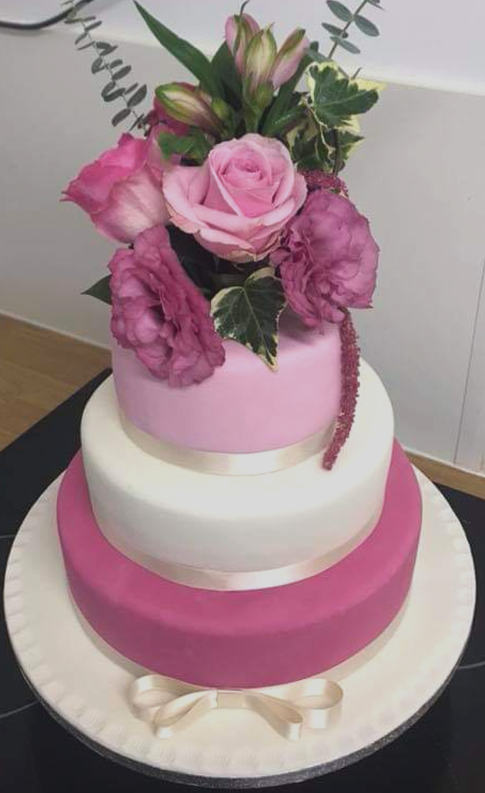 3 Tier Classic Wedding Cake